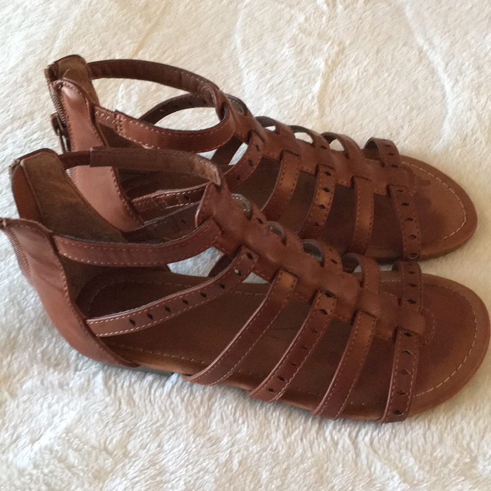 Girls gladiator sandals